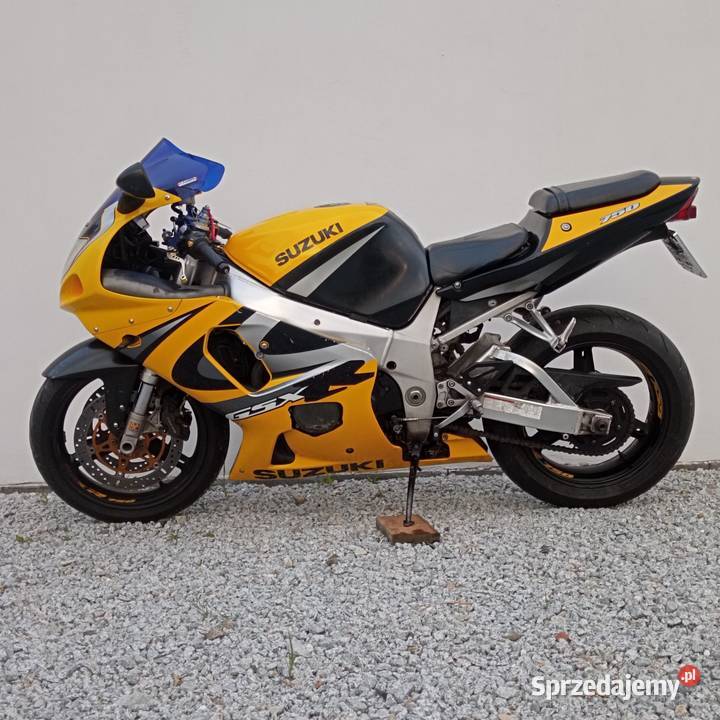 Suzuki GSXR 750 K1 nieuszkodzony Suzuki