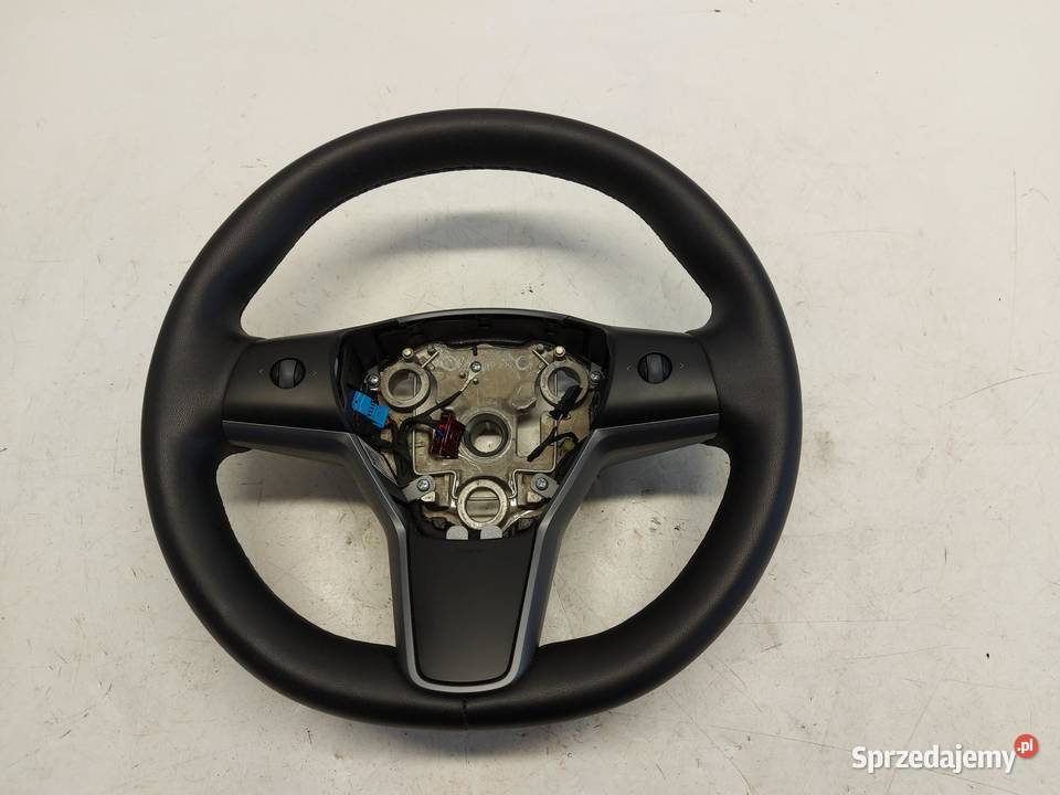 TESLA MODEL Y 2022r KIEROWNICA MULTIFUNCYJNA