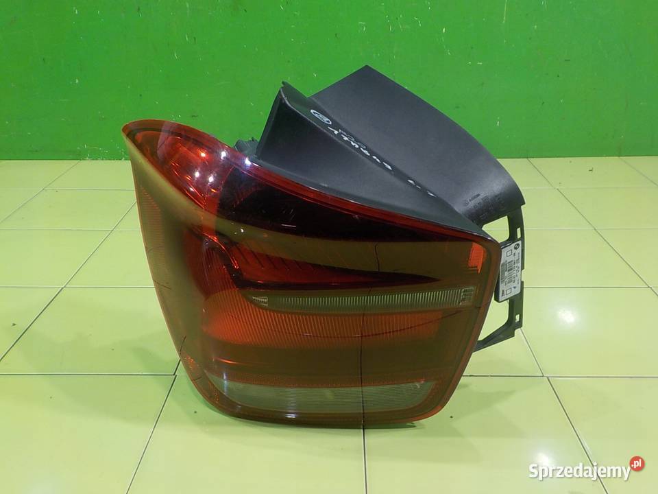 BMW 1 F21 13r 1115 HB 3D lampa lewa tyl Lampy tylne Suków