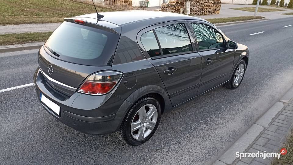 OPEL ASTRA H LIFT 16 115 Super stan 2 komplety wielofunkcyjna kierownica Lubawa