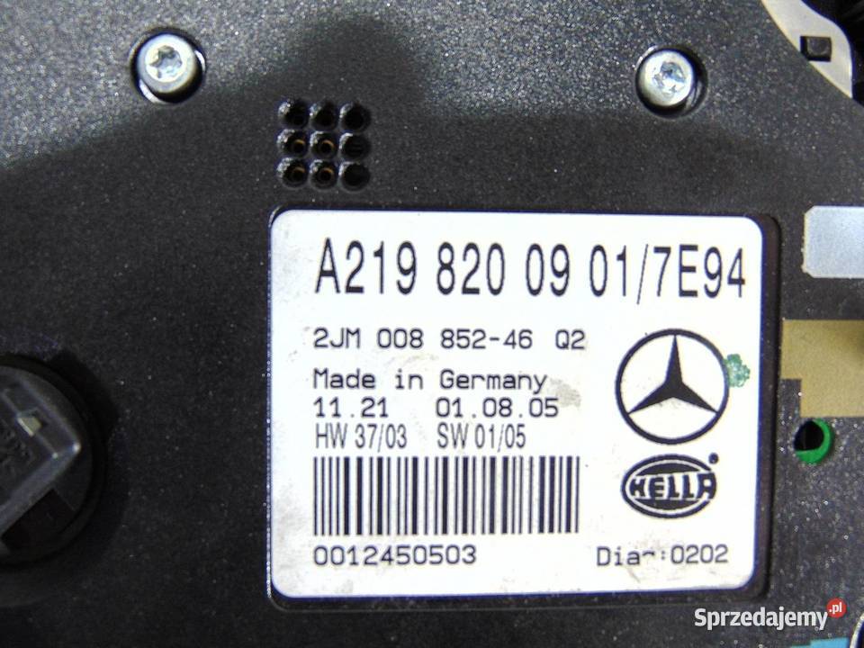 LAMPKA OŚWIETLENIE KABINY MERCEDES W219 osobowe