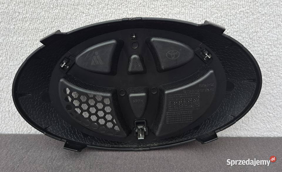 Emblemat logo znaczek przód Toyota Aygo II Mielęcin