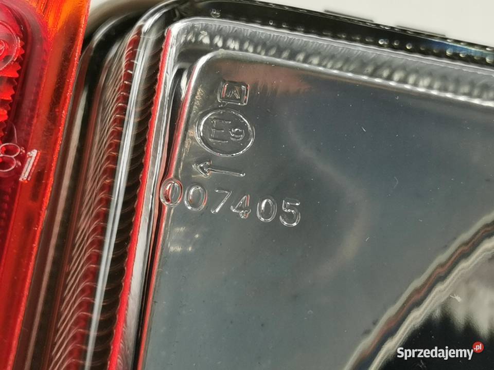 LAMPA PRAWY PRZÓD SEAT MARBELLA 19861998 NOWA Lampy przeciwmgielne lubelskie