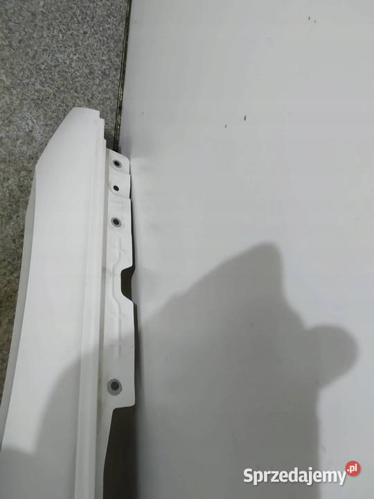 BŁOTNIK LEWY PRZÓD BIAŁY Skoda Scala I 2019