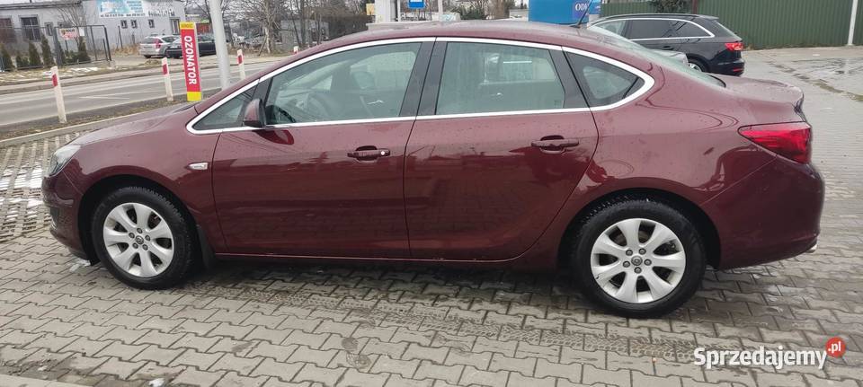Astra J 14 140 LPGTEC 2018 OKAZJAkoła zimowe Samochody osobowe Andrychów
