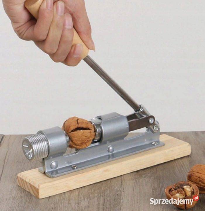 Dziadek do orzechów solidny stalowy na podstawce AGD drobne Zamość