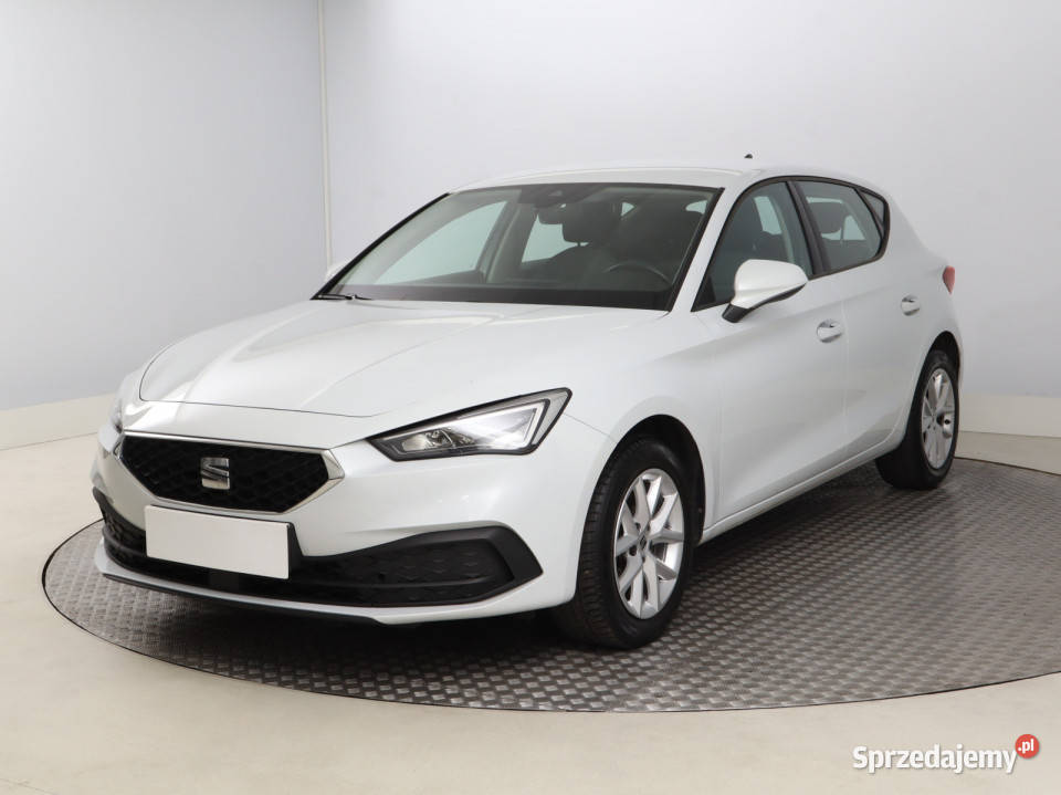 Seat Leon 15 TSI nieuszkodzony