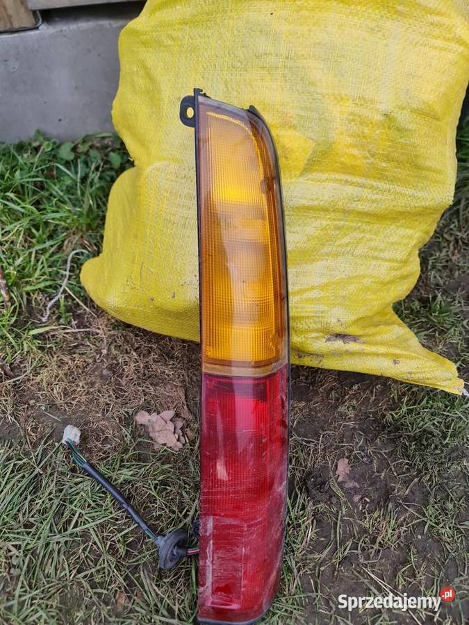 Daihatsu move prawy tył lampa osobowe Żory sprzedam