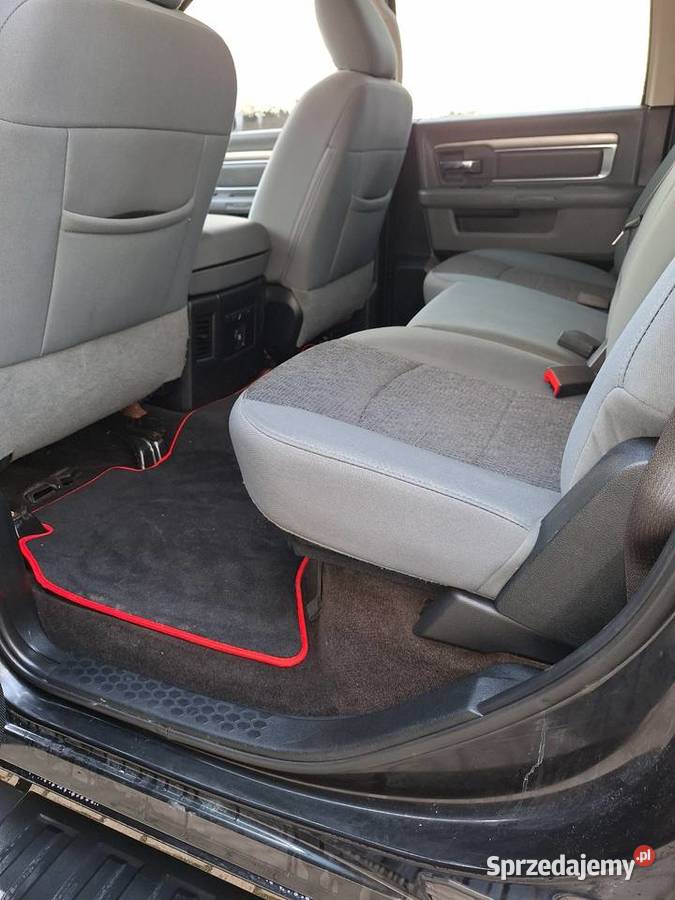 Dodge Ram 1500 bighorn sprowadzony Bydgoszcz