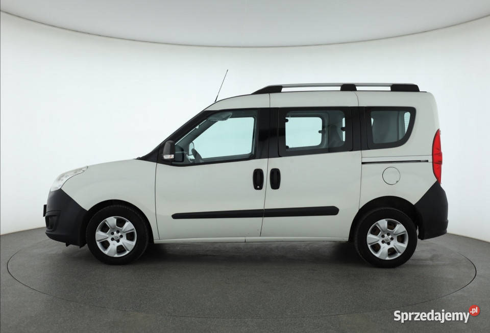 Opel Combo 13 CDTI poduszka powietrzna Piaseczno