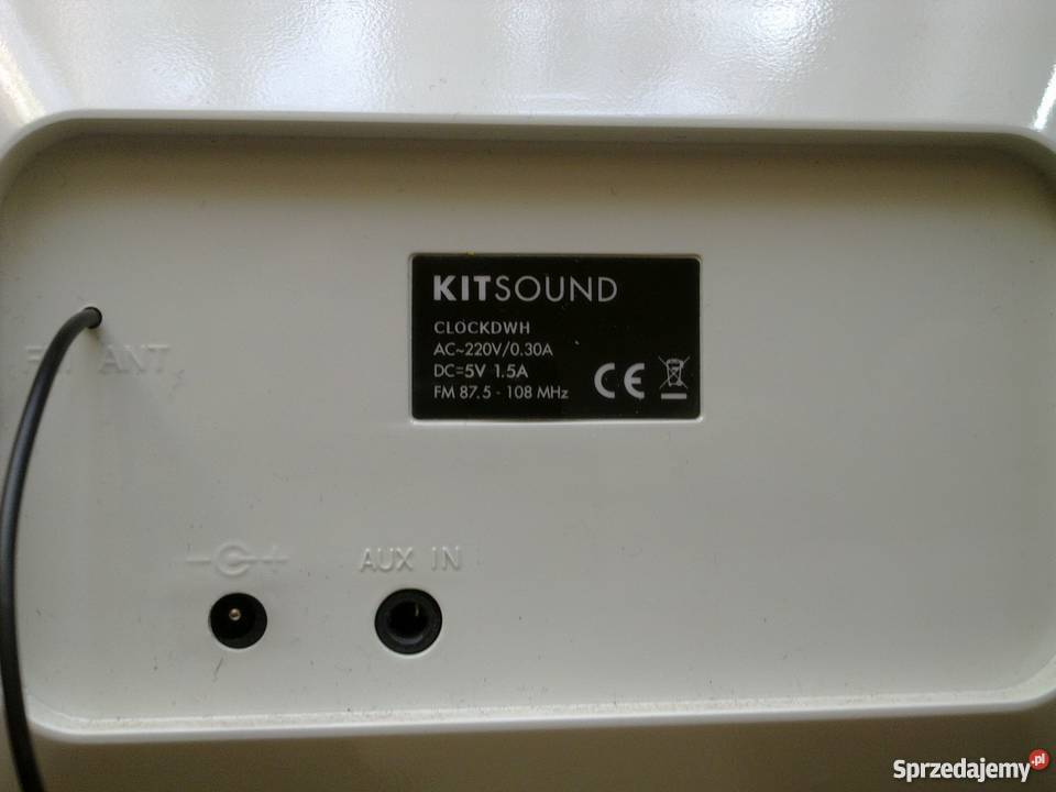 KitSound Clock Radio Dock for iPod iPhone