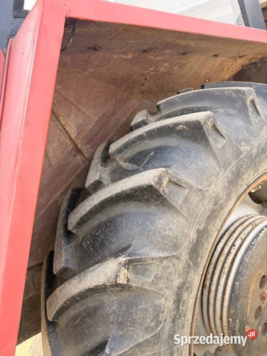 Ciągnik rolniczy Brzostek