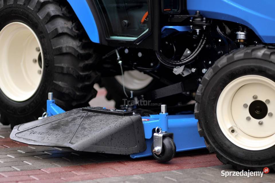LS Tractor XJ25 HST 4x4 244 IND CAB z Tajęcina