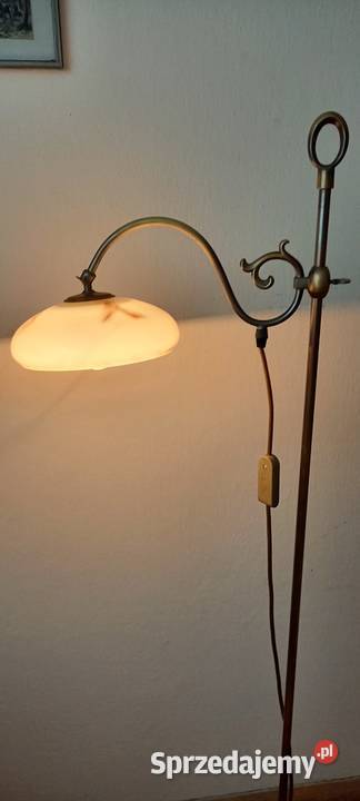 Mosiężna lampa podłogowa z ruchomym ramieniem Antyki łódzkie