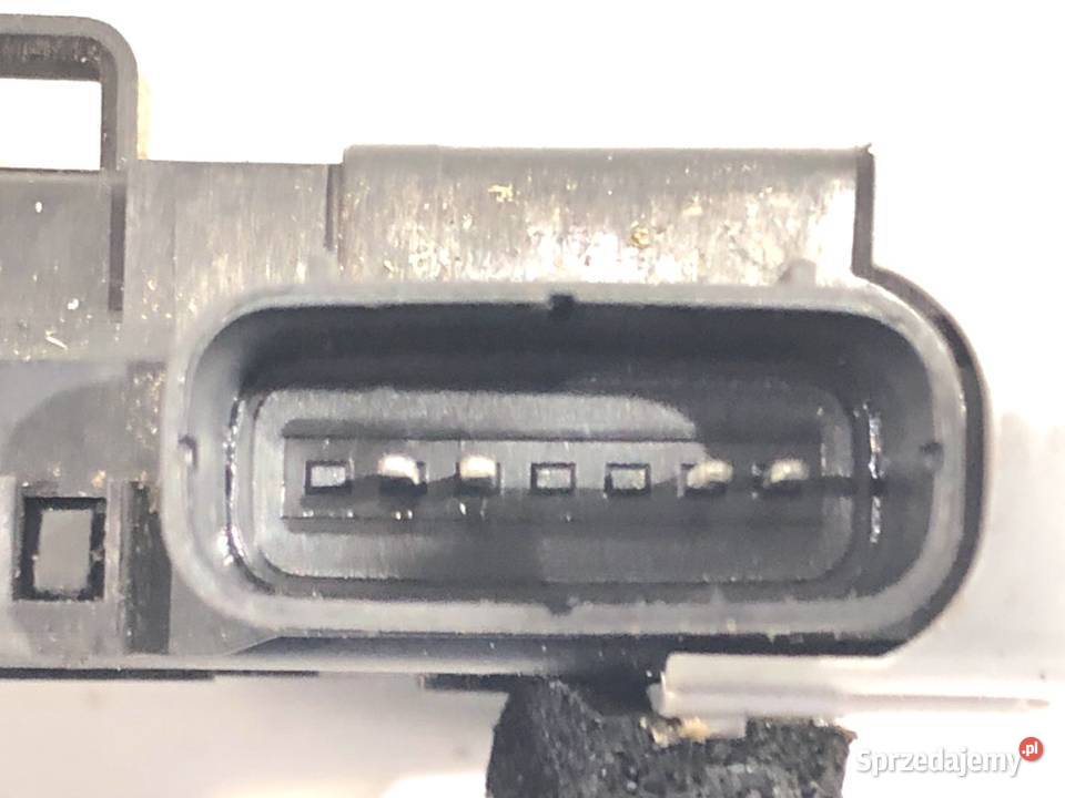 ZAMEK DRZWI PRAWY TYŁ KIA SPORTAGE III SUV