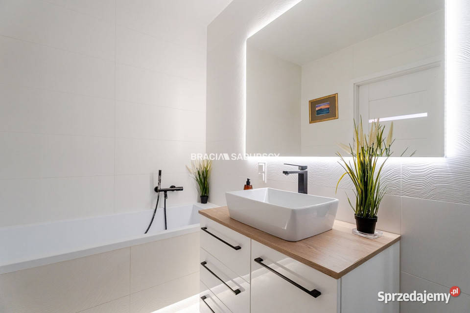 Mieszkanie Kraków Domagały 6747m2 4 pokoje 67.47m2 małopolskie sprzedam