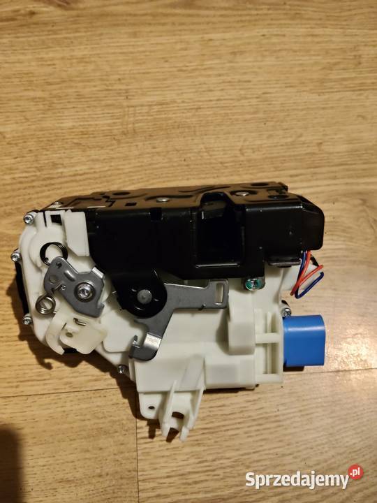 Zamek Drzwi Przednie Prawe strony pasażera Febi Jarosław