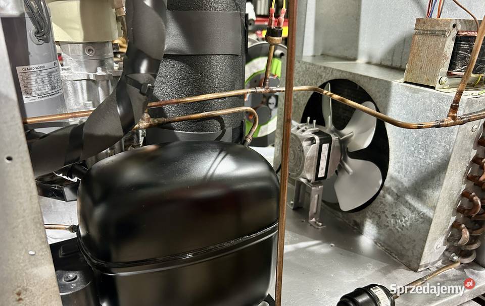 ŁUSKARKA KOSTKARKA DO LODU HOSHIZAKI 24624H Krępsko