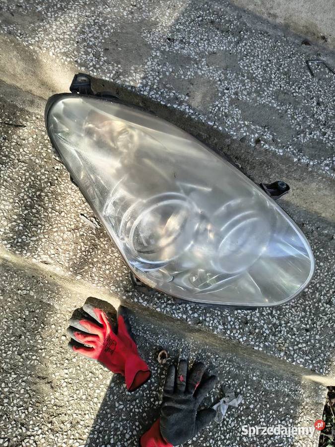 Lampa przednia Fiat Doblo Radom