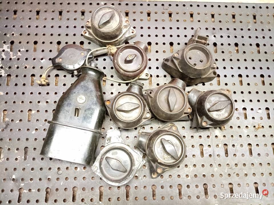 Przełączniki bakielitowy puszka Stalowa Wola