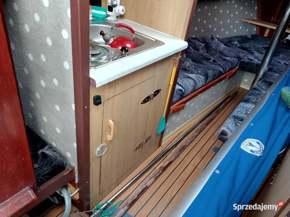 Łódź kabinowa houseboat z silnikiem Yamaha 8 Warszawa