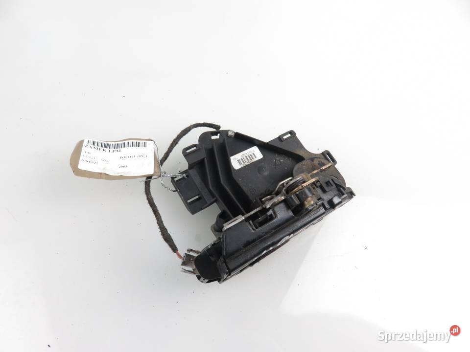 ZAMEK LEWY PRZEDNI VW POLO IV 9N 3B1837015