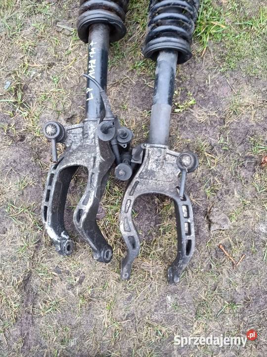 Amortyzator ze sprężyna przód alfa Romeo 147 16 osobowe Części samochodowe sprzedam