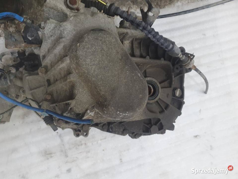 SKRZYNIA BIEGÓW VOLVO V40 S40 20T 01023712 osobowe