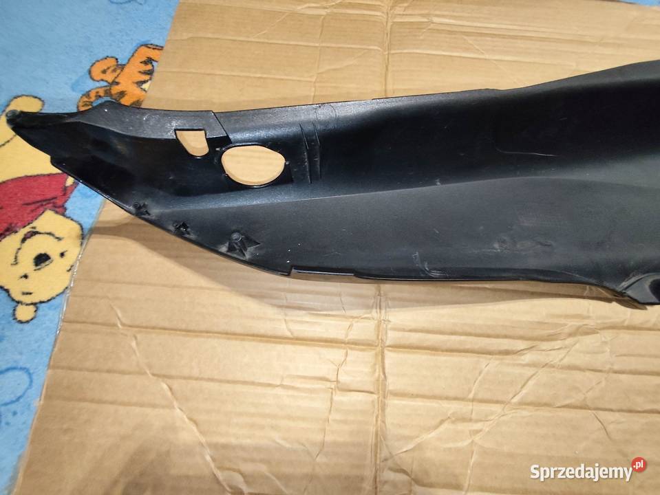 Owiewka boczna bok ogon lewy Honda SH 300 podlaskie