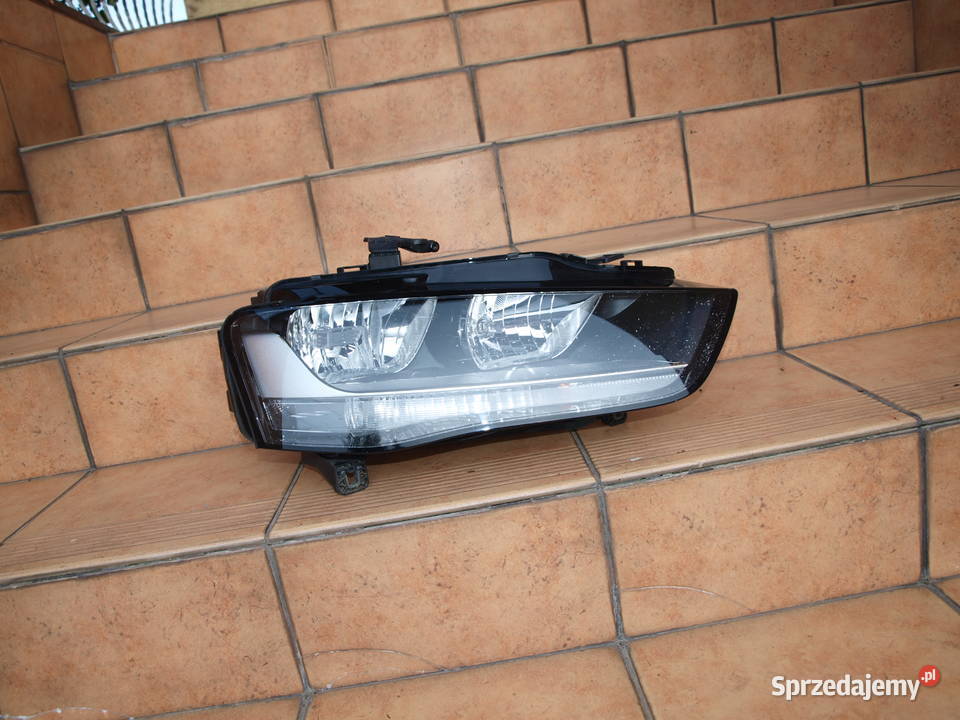 Audi A4 B8 lampa prawa przód zwykła 2012 2015r Kalisz