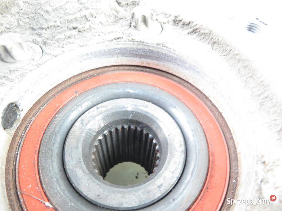 PIASTA TYLNA PRAWA MERCEDES W204 C 180 małopolskie