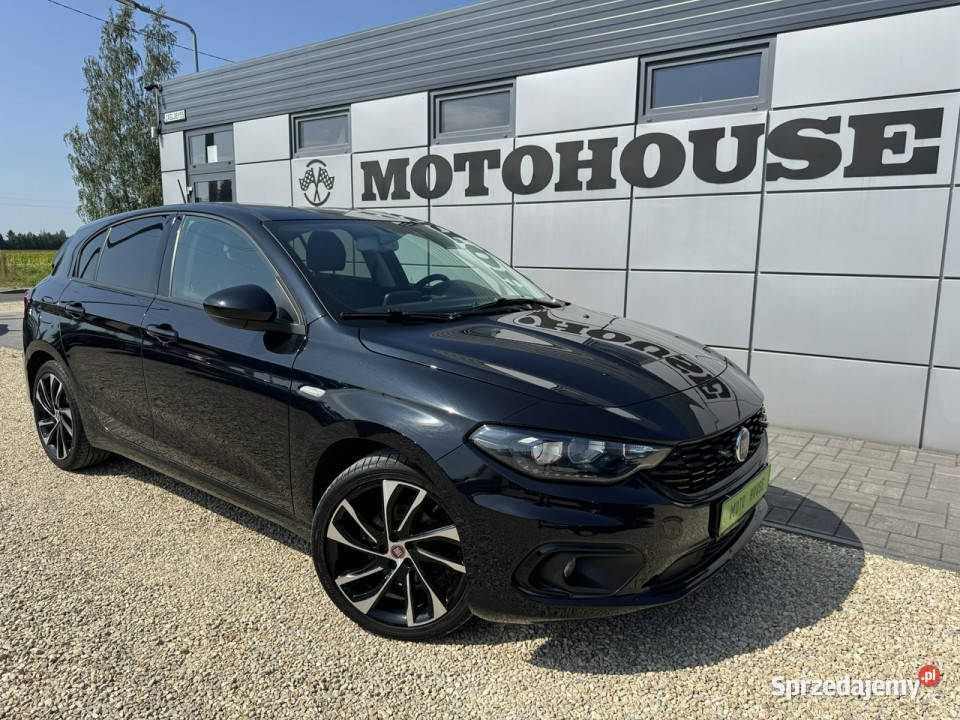 Fiat Tipo sdesign navi xenon aktywny tempomat II Rok produkcji 2018 Chełm Śląski sprzedam