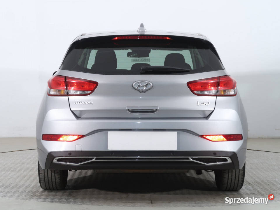 Hyundai i30 15 DPI benzyna Piaseczno