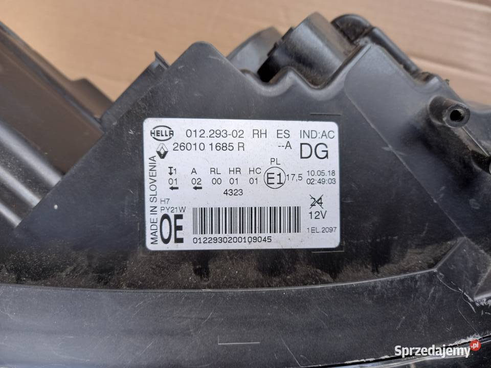 Renault Scenik 4 lampa lewa prawa pród 260606727 Bukownica sprzedam