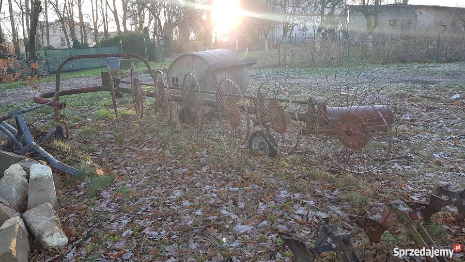 Przetrząsacz zgrabiarka do siana Maszyny zielonkowe Bałcyny