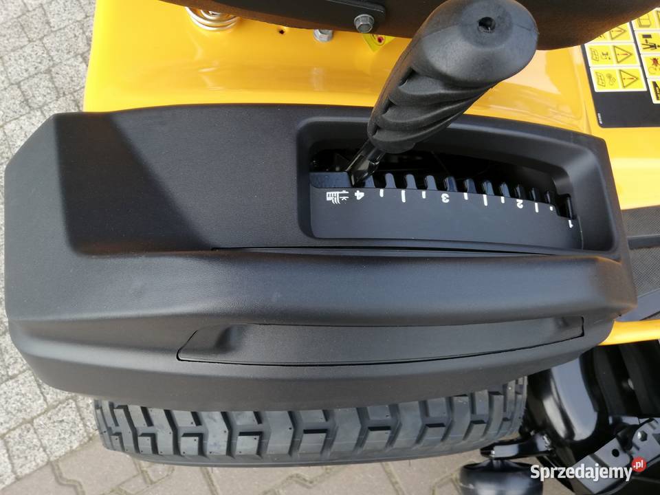 Traktor ogrodowy Cub Cadet XT3QS127 Kawasaki 22 Kobiele Wielkie