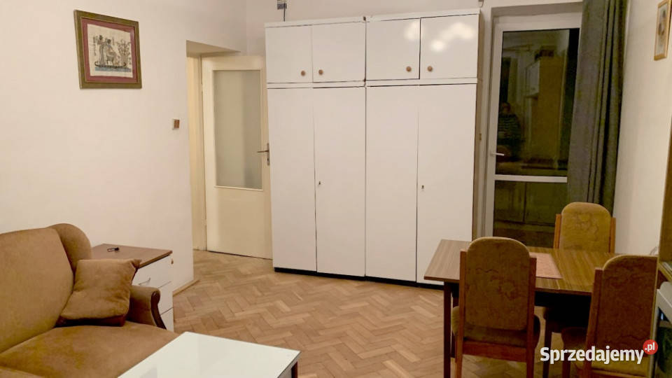 Kawalerka w super lokalizacji Piętro 1