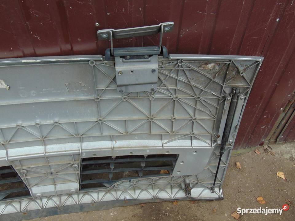 GRILL ATRAPA MASKA NISSAN ATLEON 0613 KY0 ciężarowe