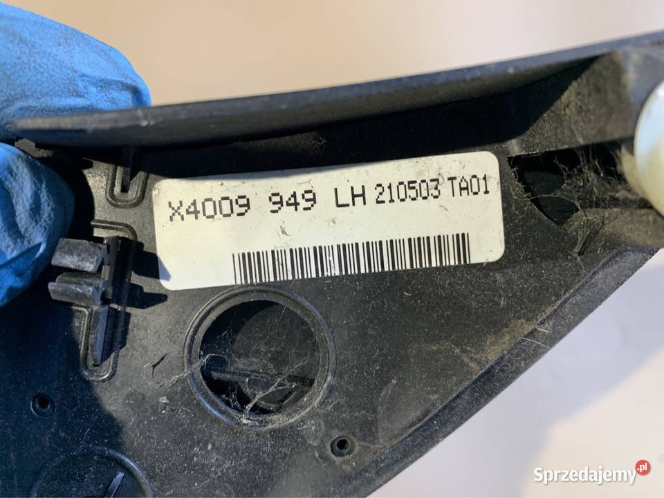 x4009 949 Trójkąt błotnika lewy Toyota Corolla Szczecin