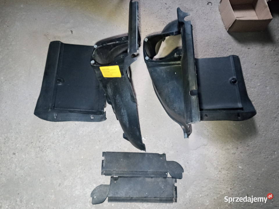 Boczki Bagażnika Passat B2 Turek