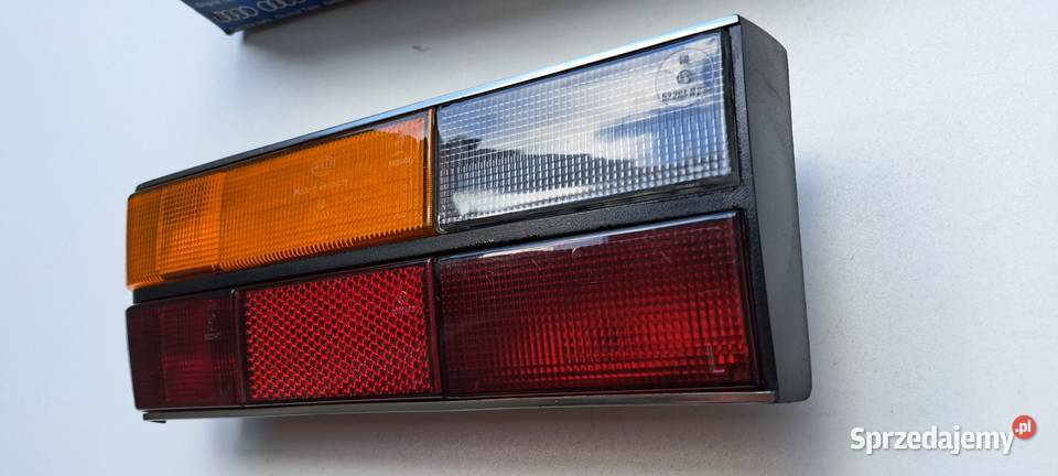 NOWA oryginalna lampa tylna lewa Audi 100 C2