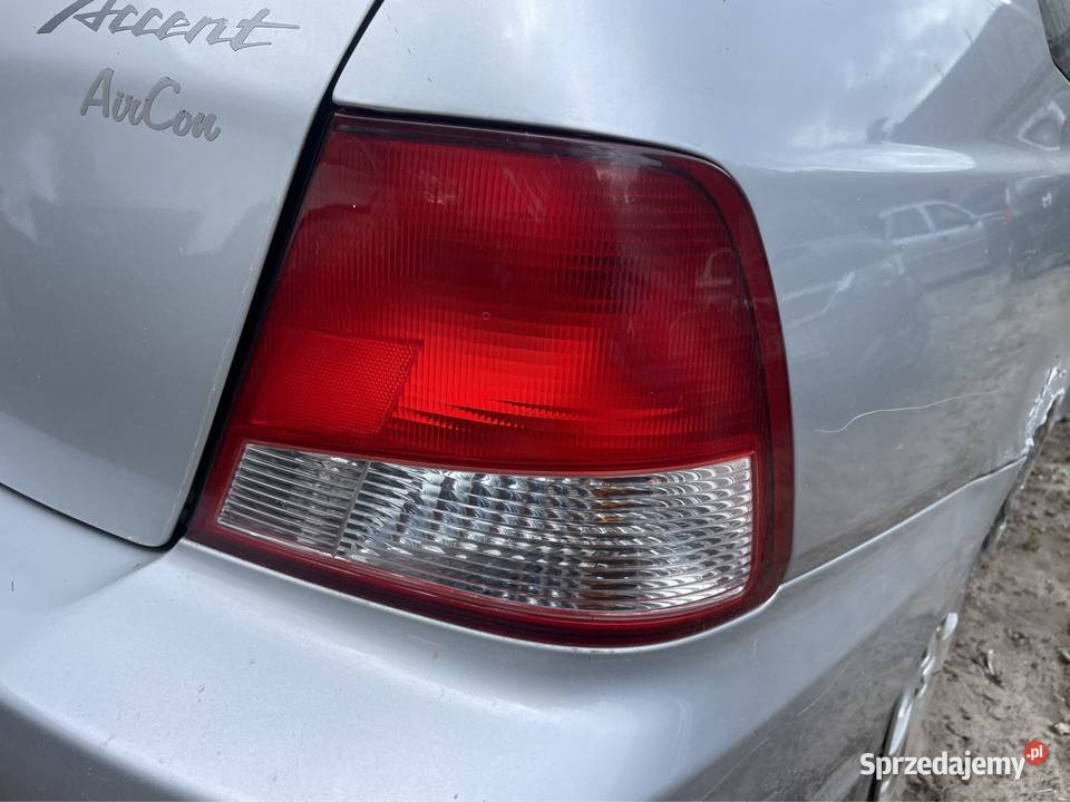 LAMPA PRAWA TYŁ HYUNDAI ACCENT II 13B 3D Lampy tylne podlaskie Zambrów