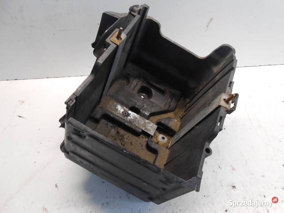 OBUDOWA AKUMULATORA FORD FIESTA MK7 14 TDCI osobowe sprzedam