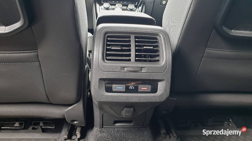 Volkswagen WV Touran 14 TSI 150 Highline DSG Poznań