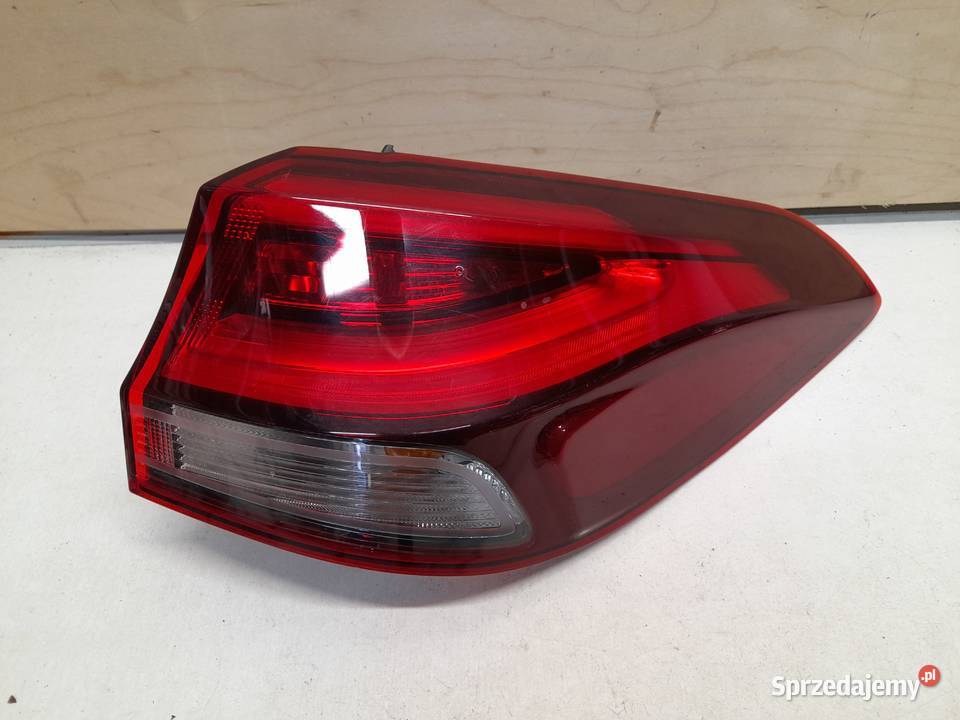 HYUNDAI I30 I 30 III KOMBI 17 LAMPA PRAWA TYŁ Lampy tylne