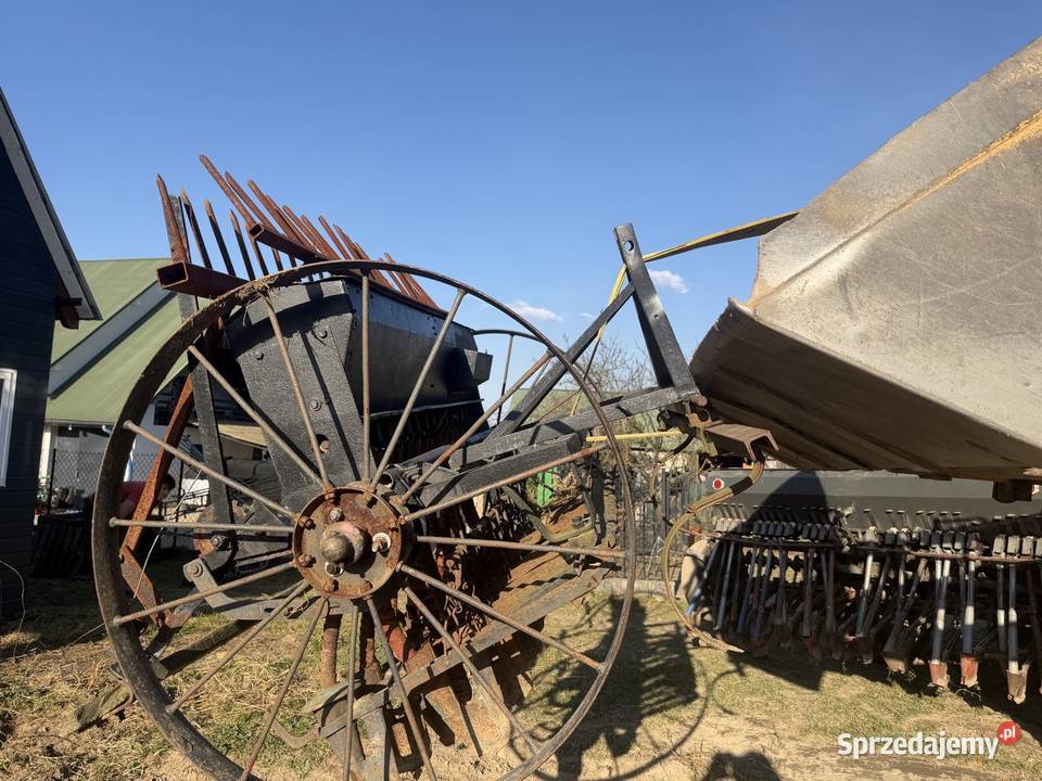 Siewnik konny przerobiony nieuszkodzony Brzóza Stadnicka