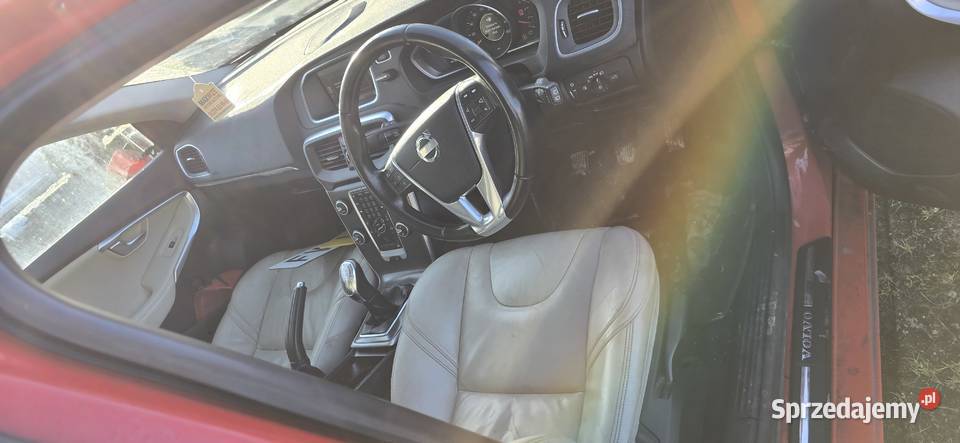 Volvo v40 d2 anglik Wieliczka
