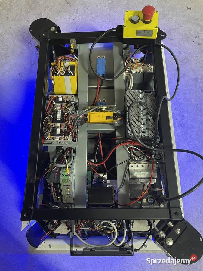 Robot mobilny MiR 100 AGVAMR Stryków sprzedam