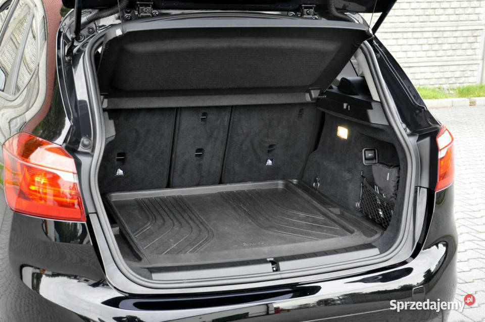 BMW 218 20D 150 serwisowany w ASO mazowieckie sprzedam
