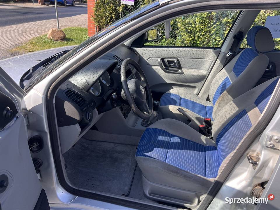 Polo sedan 14 swiezy przeglad nieuszkodzony Kórnik sprzedam